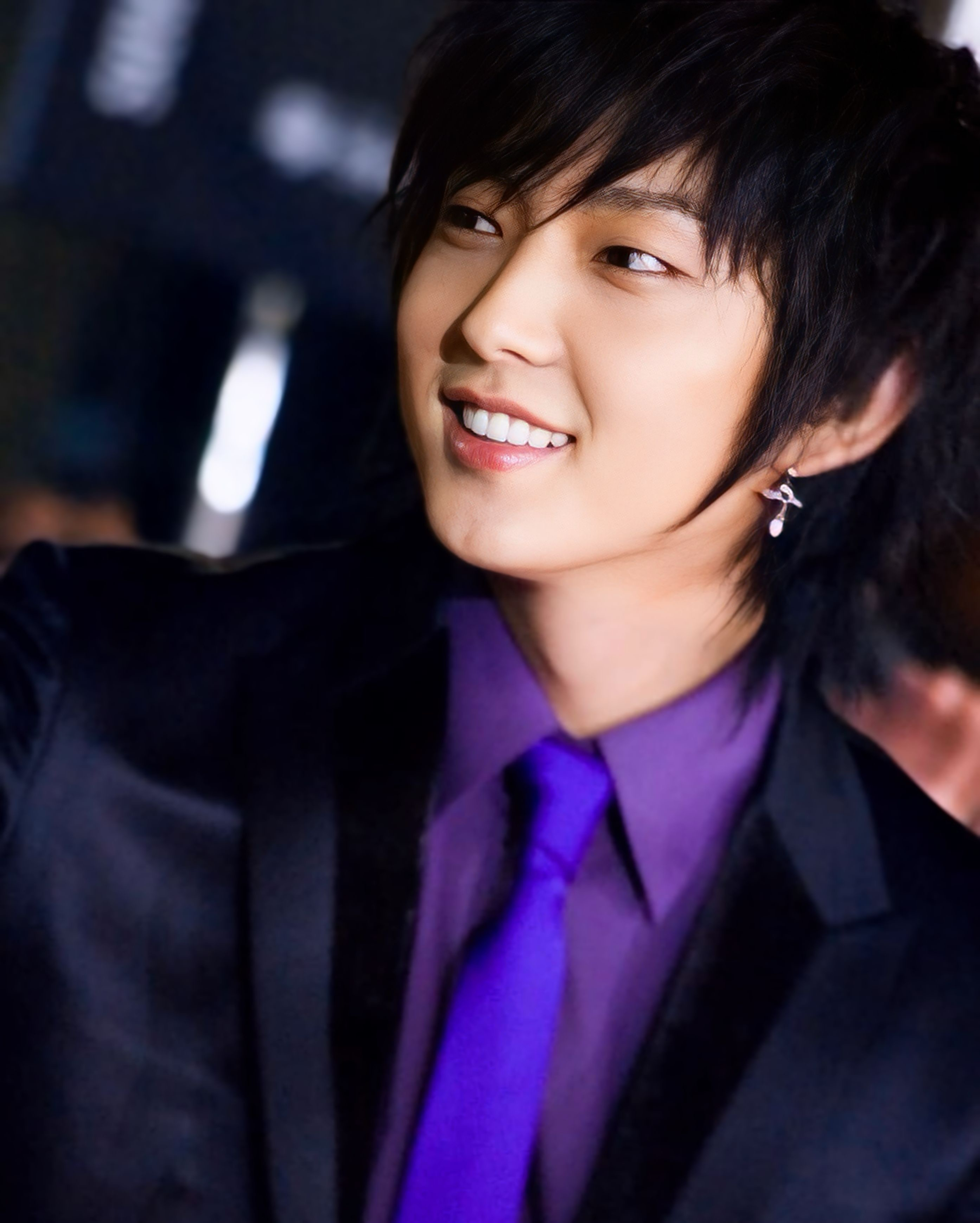 Recent activity shot of Lee Joongi