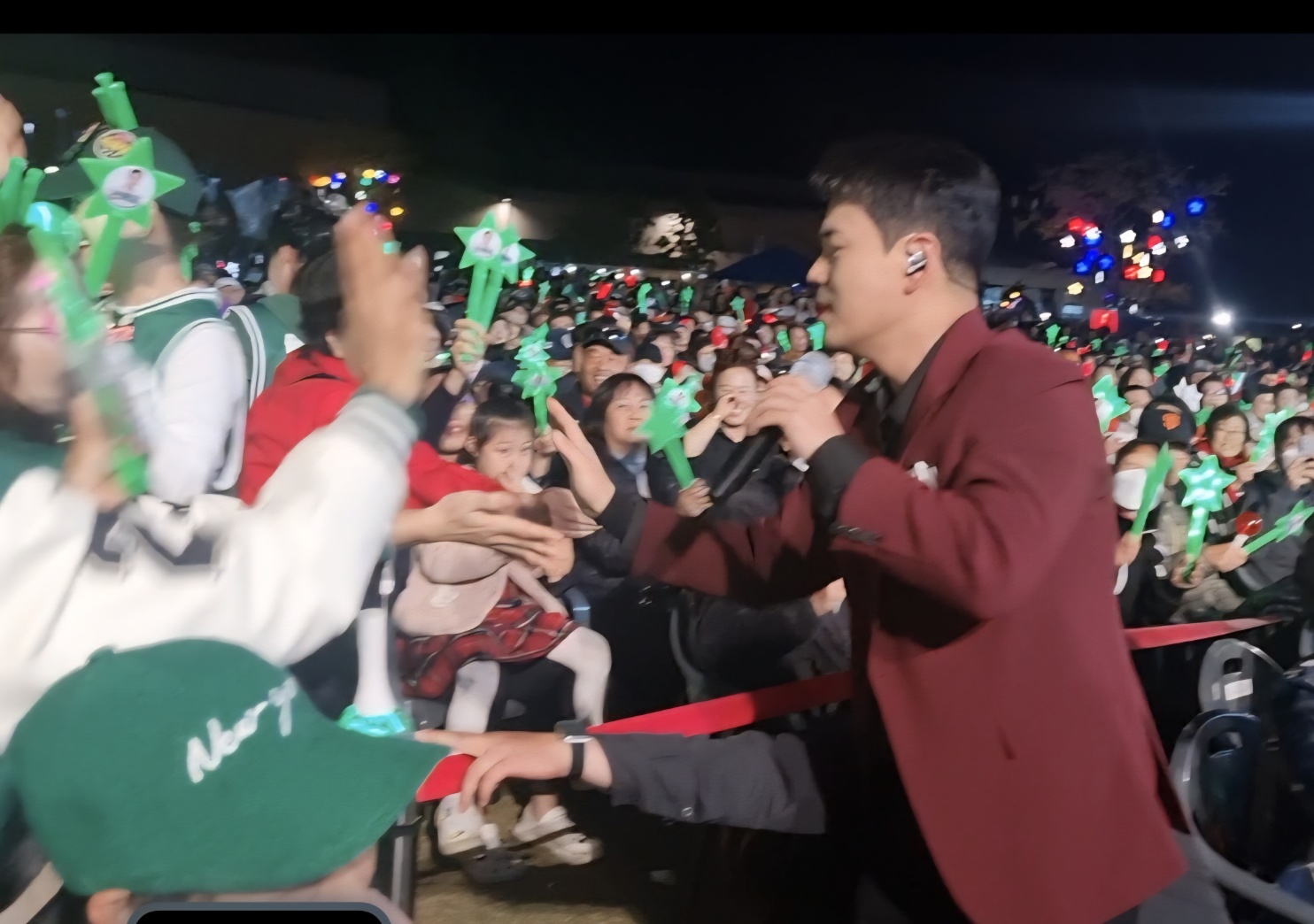 Recent activity shot of Lee Jung