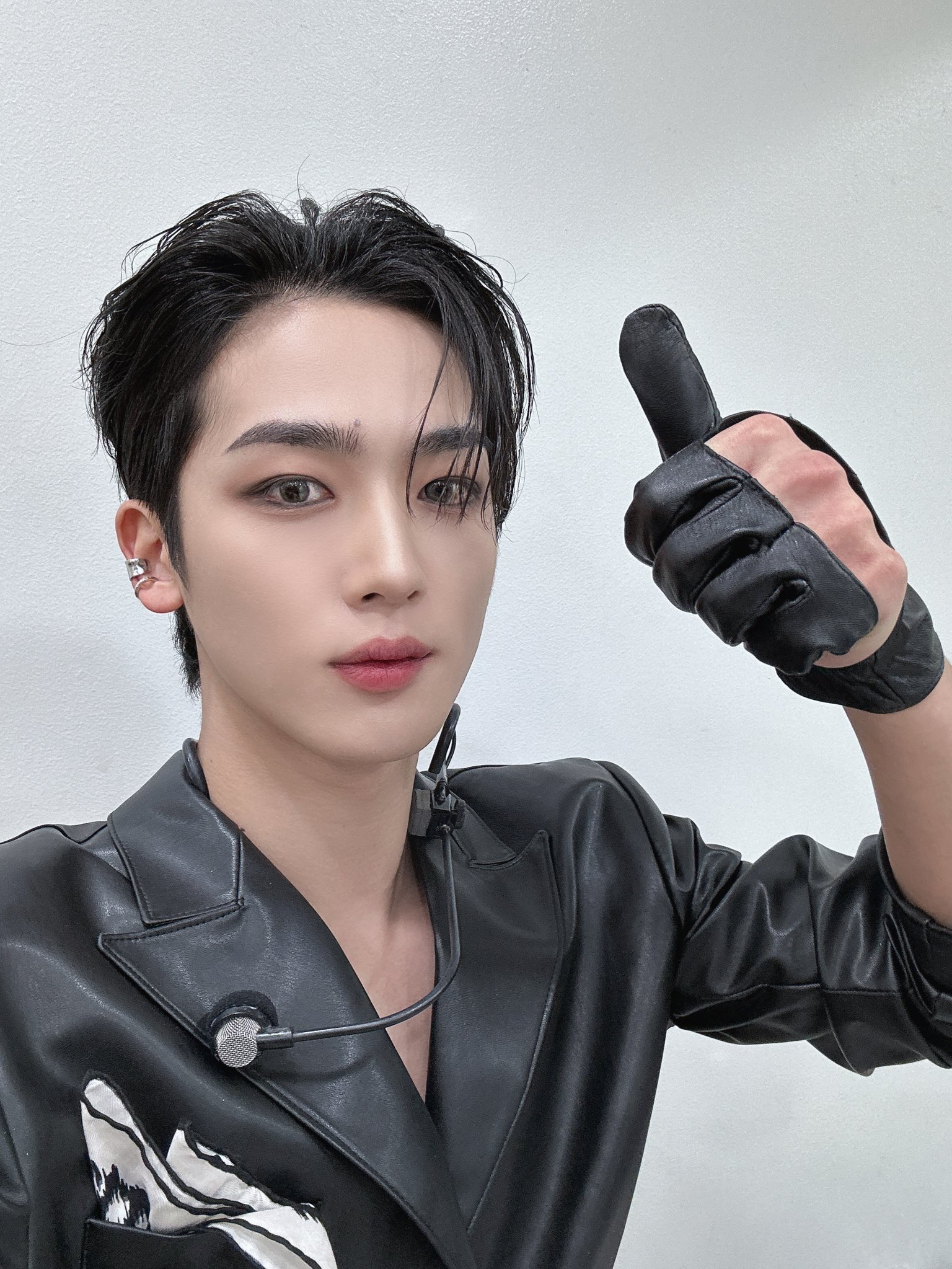 Behind-the-scenes cut of Kim Yohan
