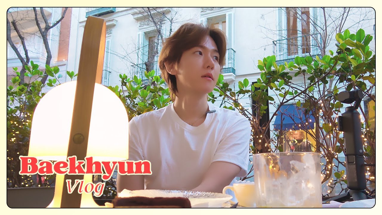 A moment captured by a fan of Baekhyun
