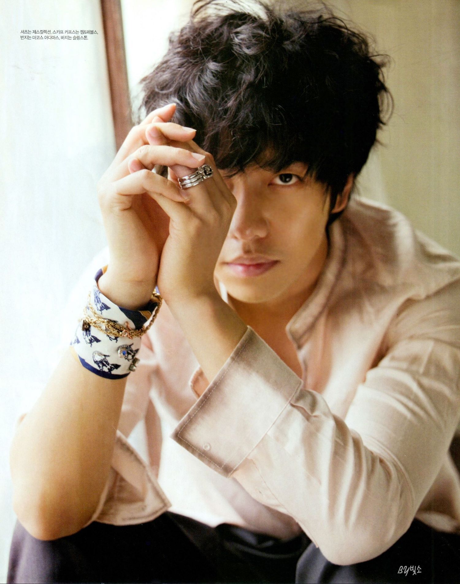 Recent activity shot of Lee Seunggi