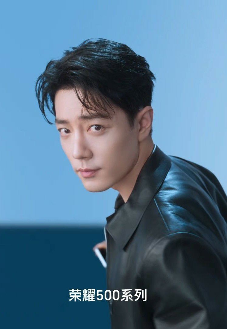 Behind-the-scenes cut of Xiao Zhan