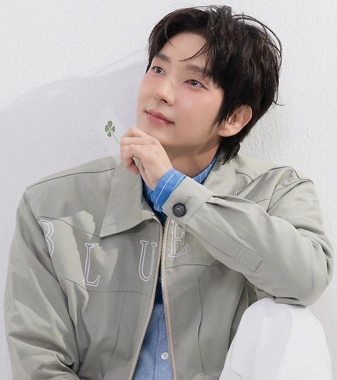 Momen yang diabadikan oleh penggemar Lee Joongi