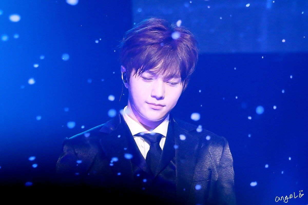 Recent activity shot of Kim Myungsoo (L)