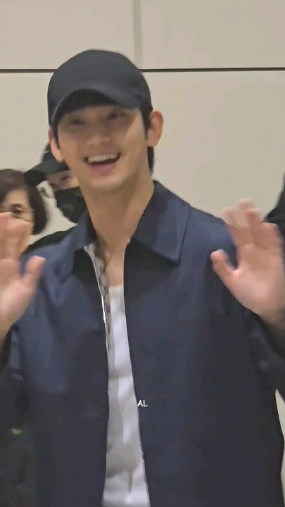 Behind-the-scenes cut of Kim Soohyun