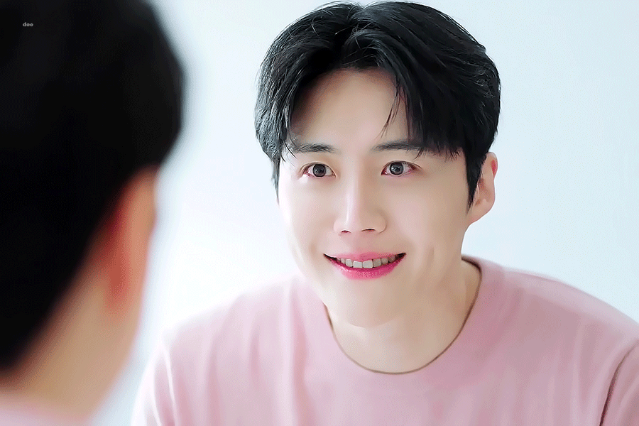 Recent activity shot of Kim Seonho