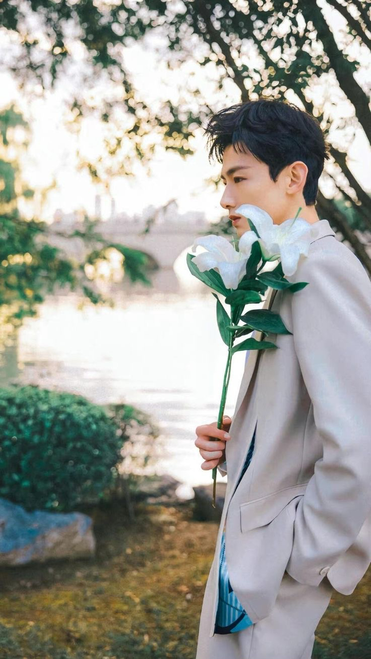 Latest photo of Bai Jingting