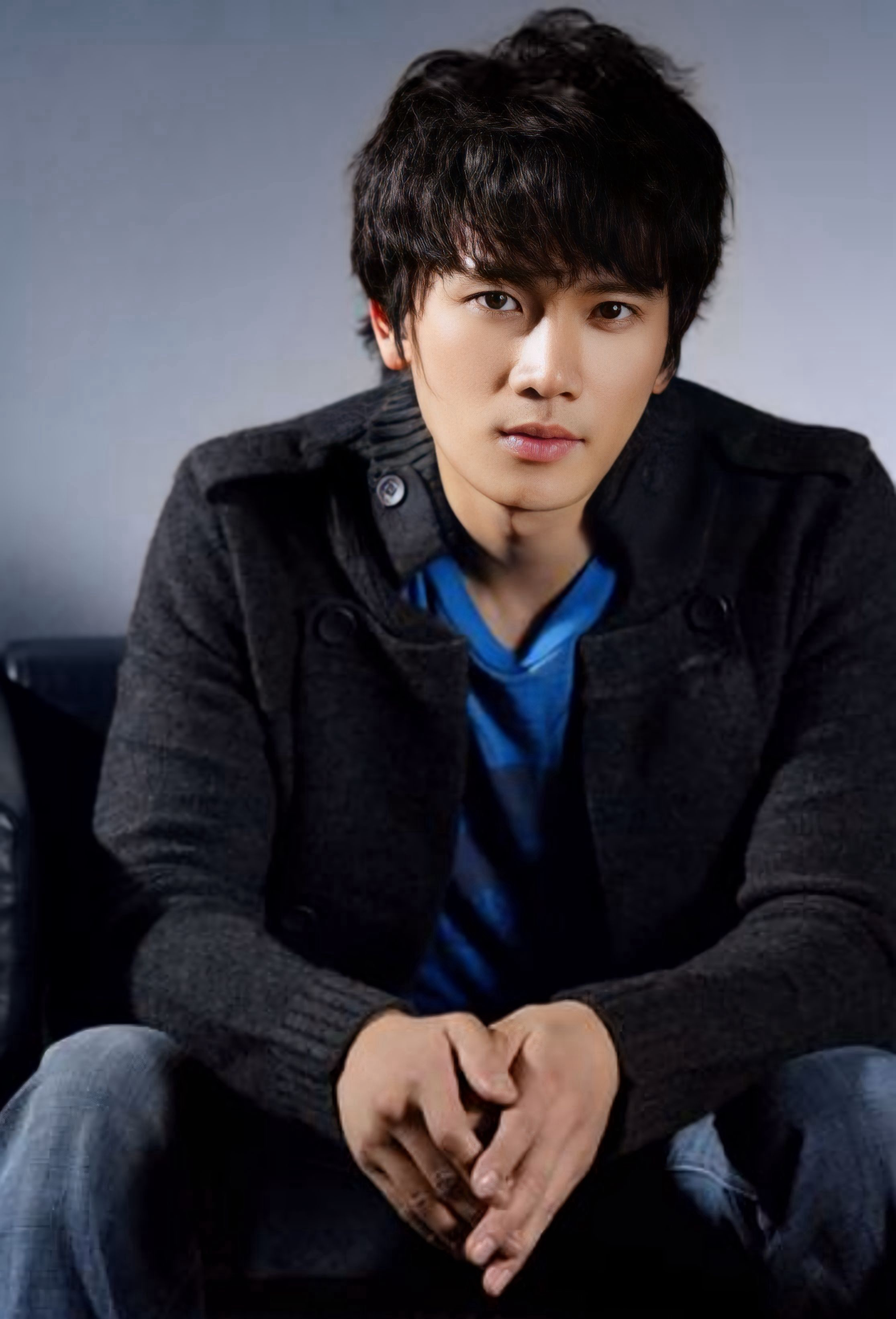 Latest photo of Ji Sung