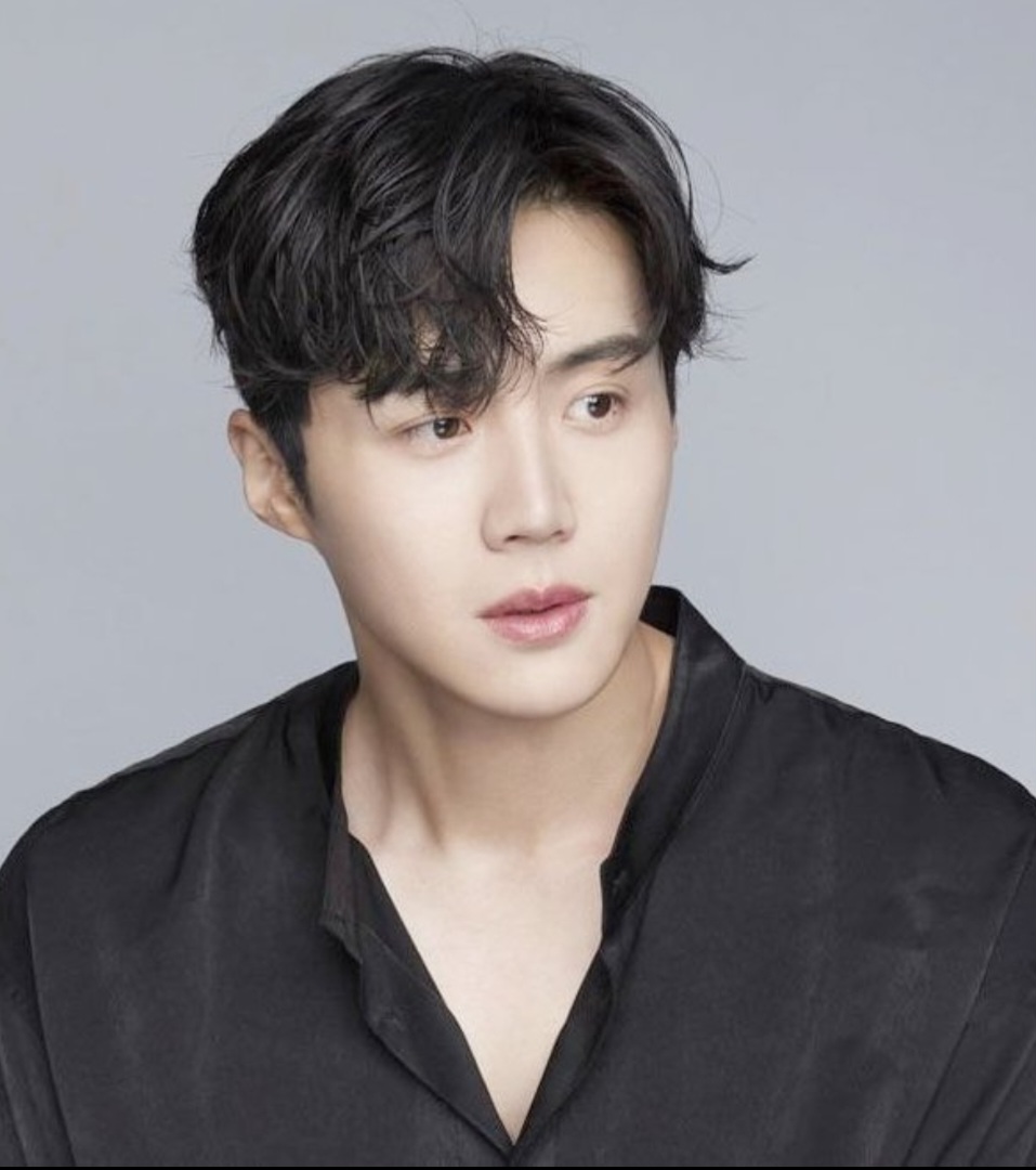 Latest photo of Kim Seonho