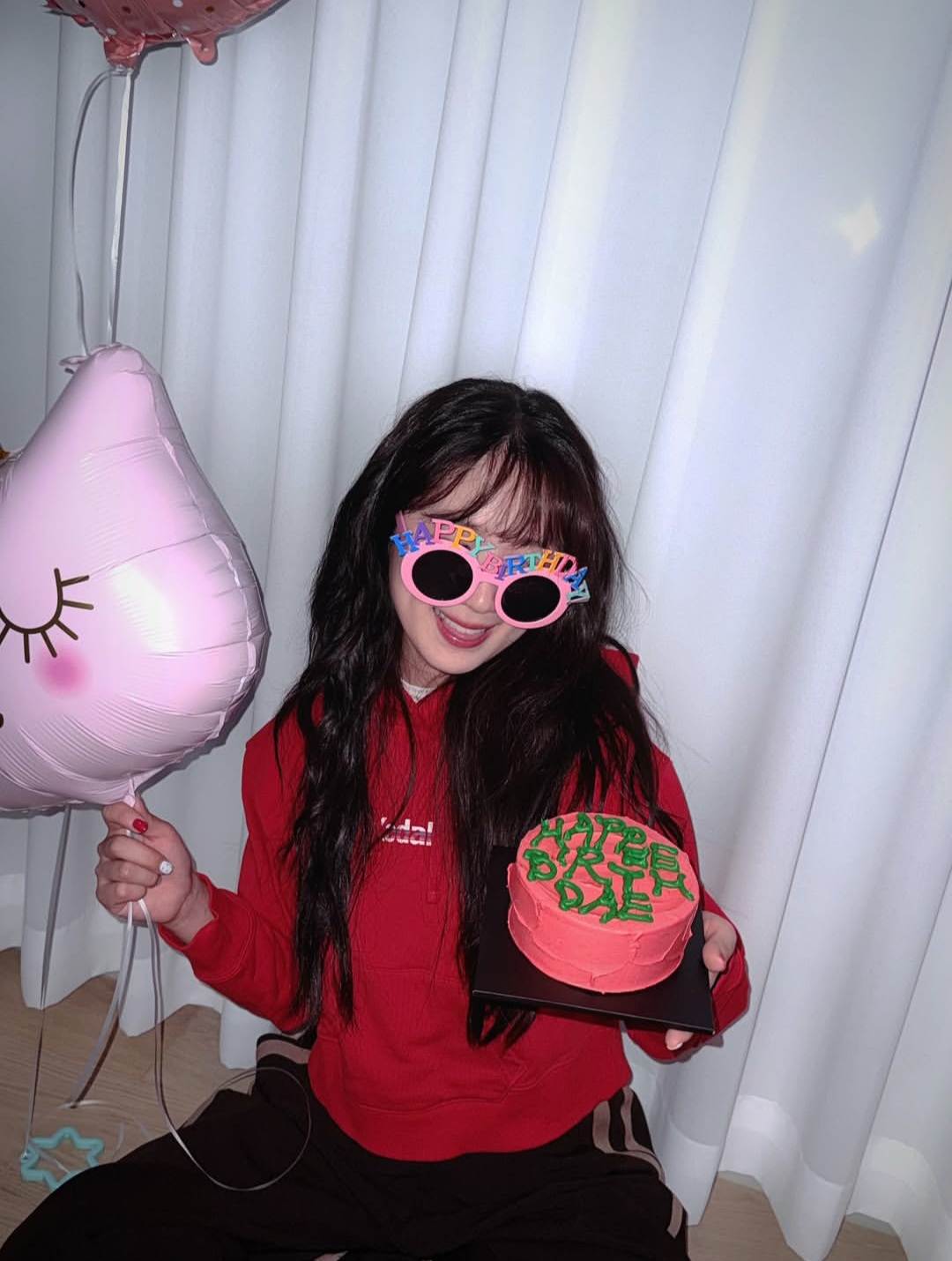 Latest photo of Kim Hyeyoon