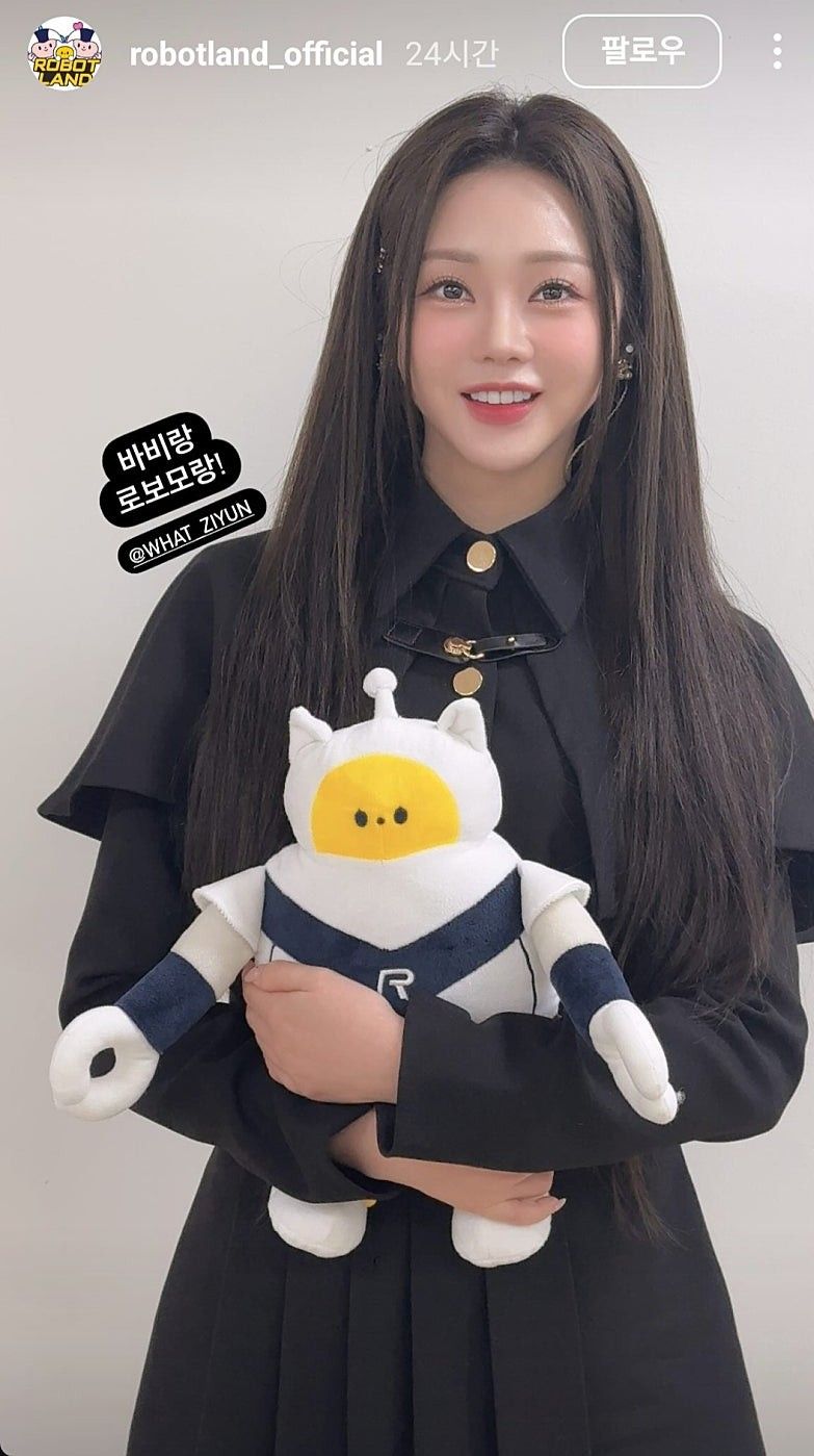 Today's popular wallpaper in Hong Jiyoon community