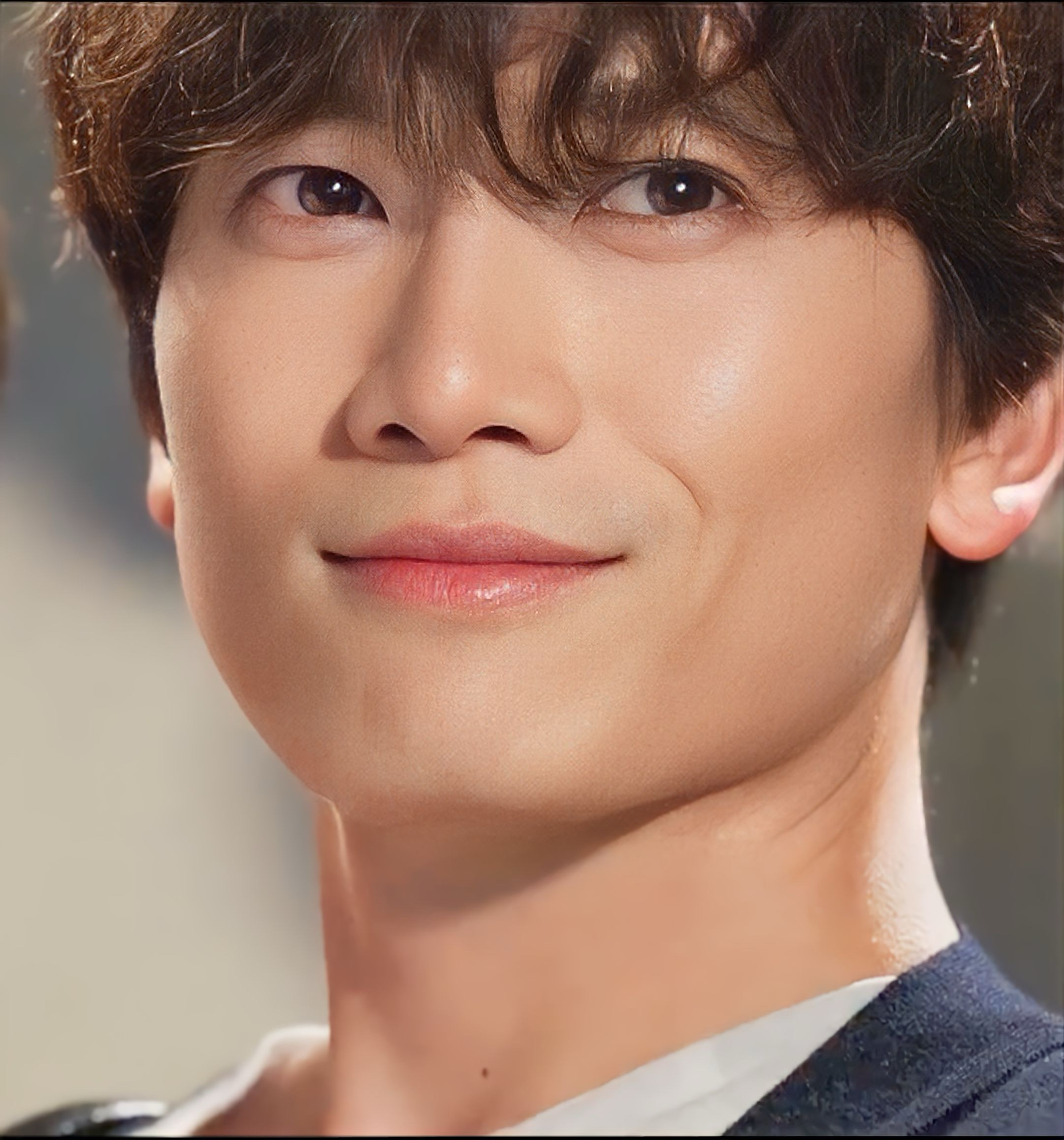 Recent activity shot of Ji Sung