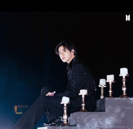 Behind-the-scenes cut of Kim Taehyung (V)