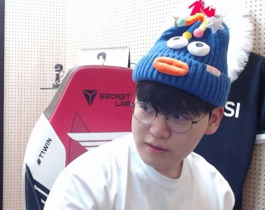 Foto terbaru dari Gumayusi