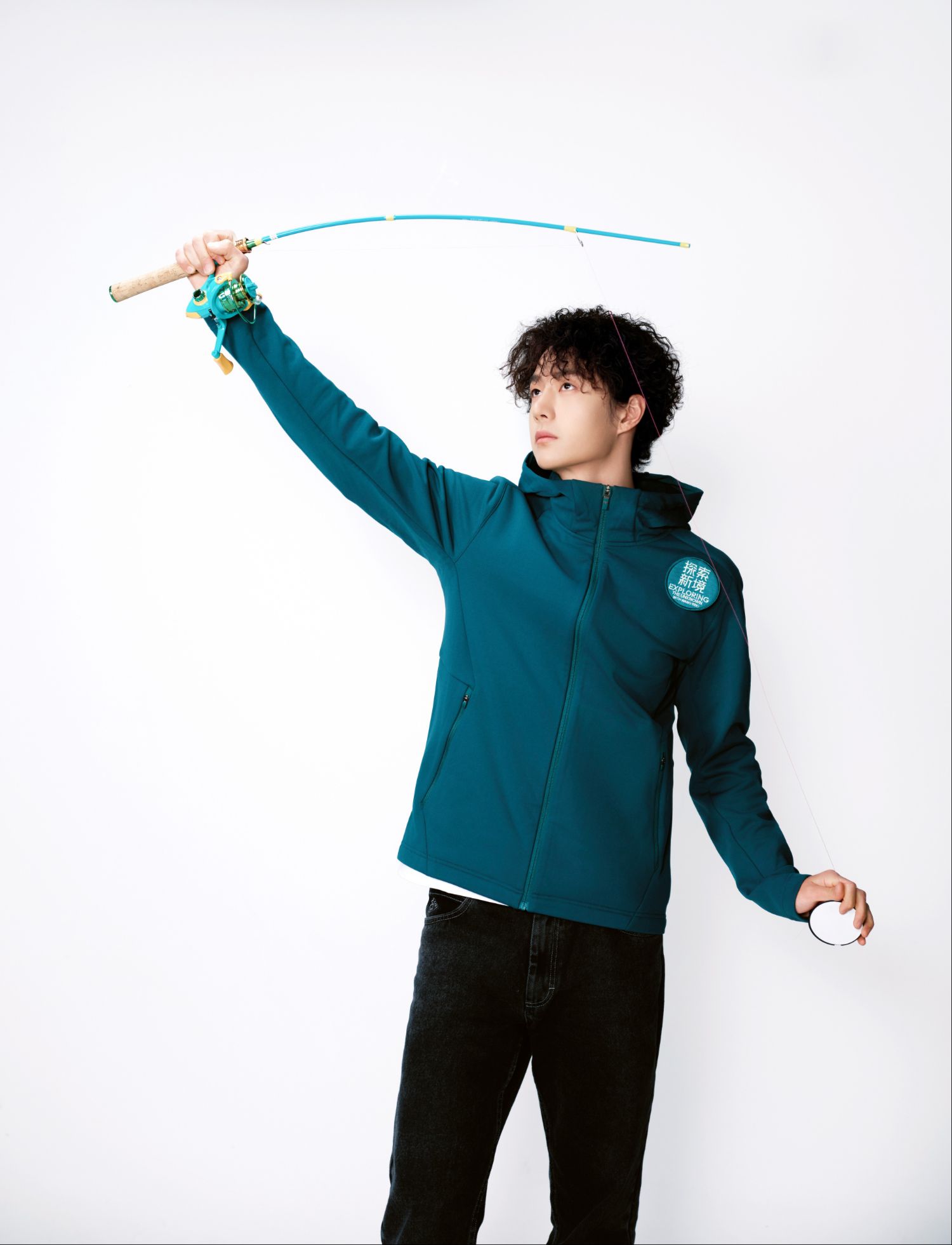 Behind-the-scenes cut of Wang Yibo