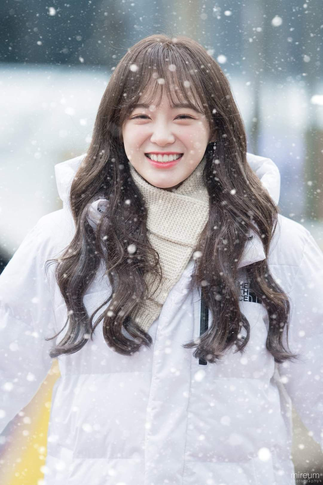 A moment captured by a fan of Kim Sejeong