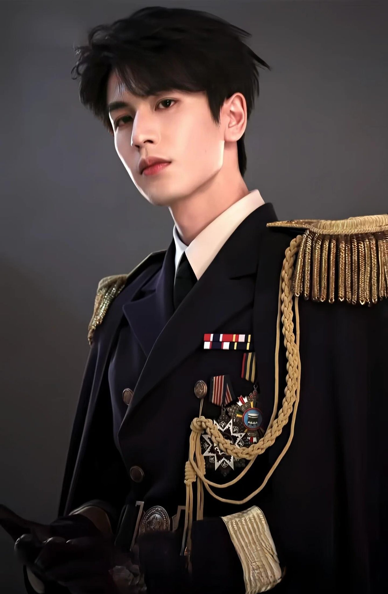 Recent activity shot of Zhang Linghe