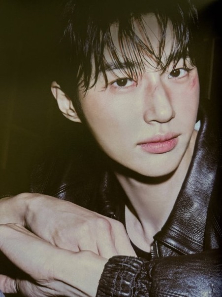 Latest photo of Byeon Wooseok