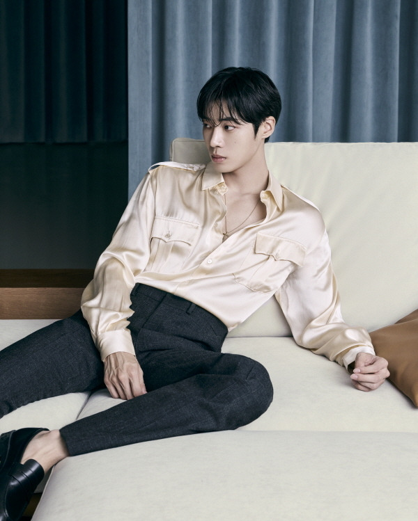 A moment captured by a fan of Choo Youngwoo