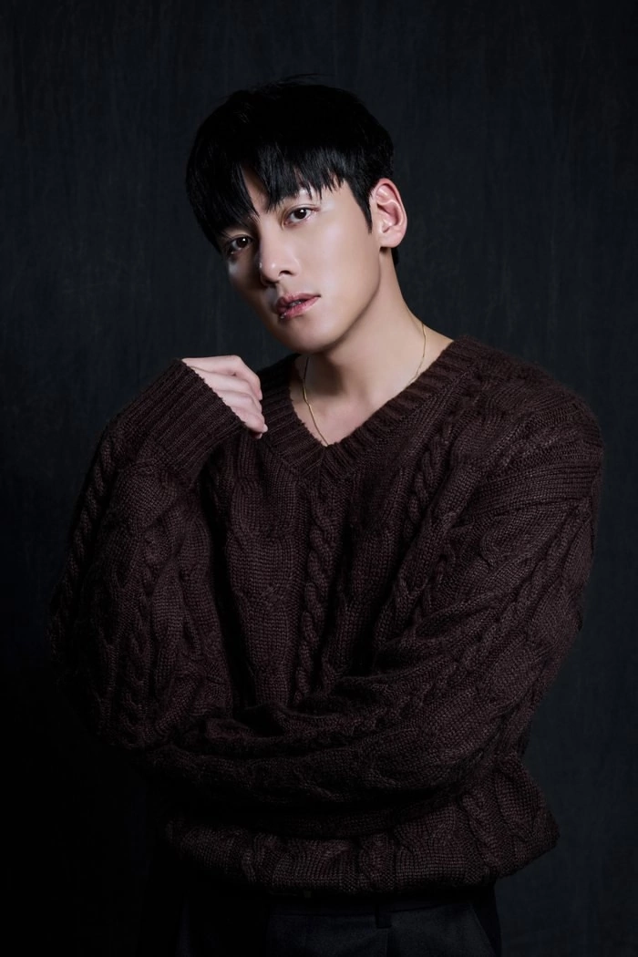 Latest photo of Ji Changwook