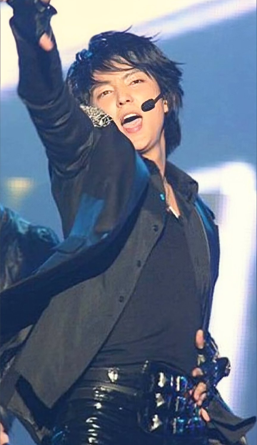 Behind-the-scenes cut of Lee Joongi