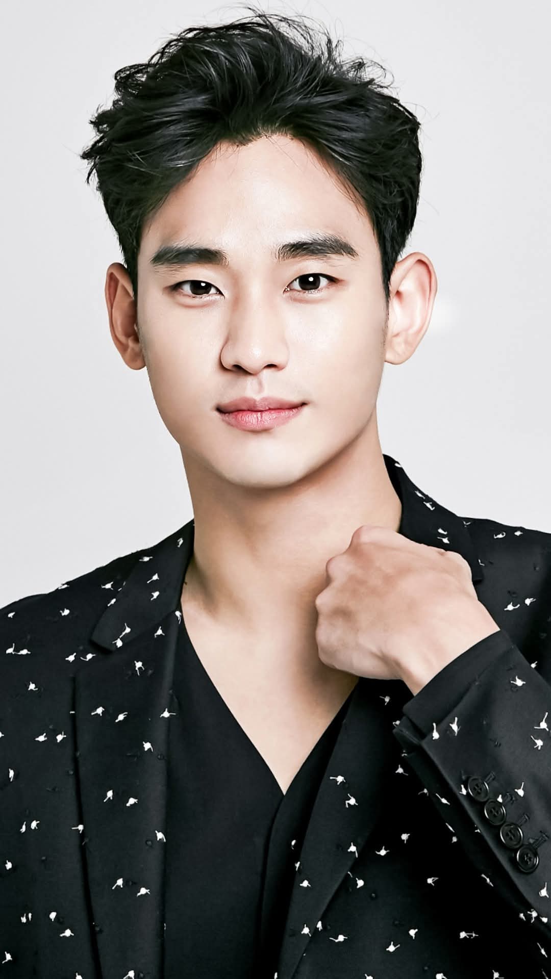 Recent activity shot of Kim Soohyun