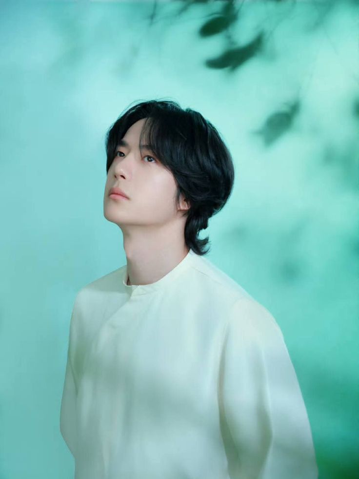 Latest photo of Wang Yibo