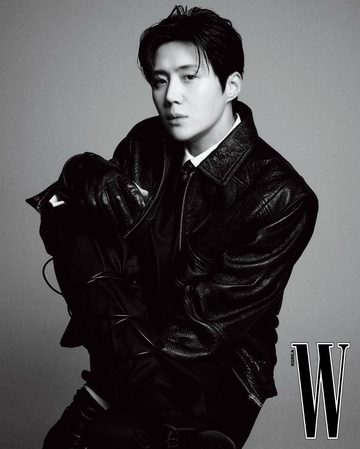 Behind-the-scenes cut of Kim Seonho