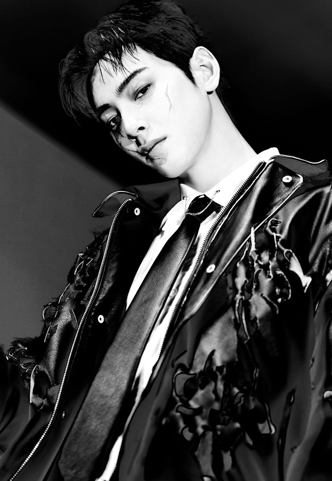 Cuplikan di balik layar dari Cha Eunwoo