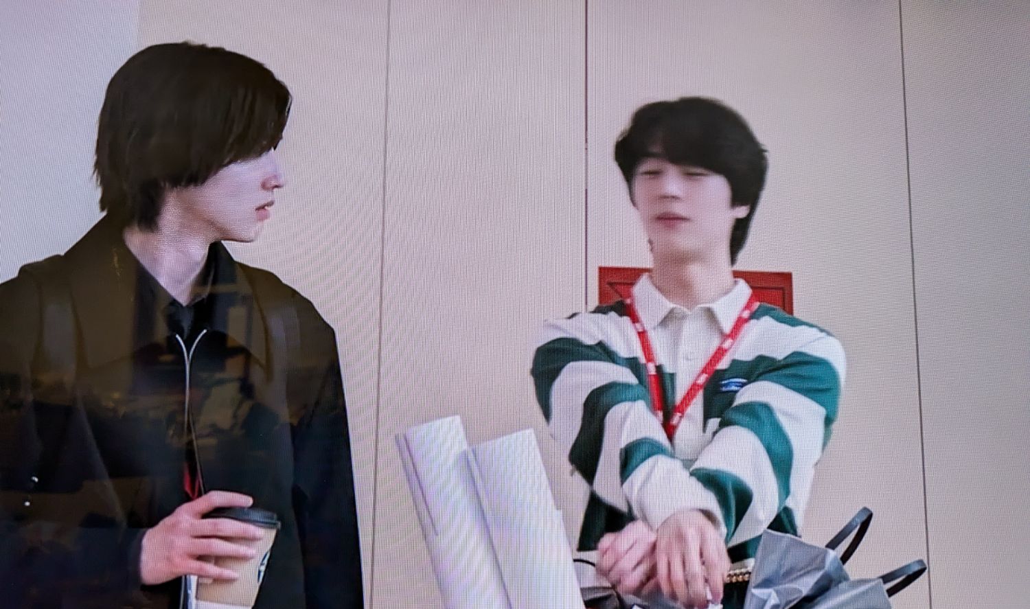 Behind-the-scenes cut of Kim Mujun