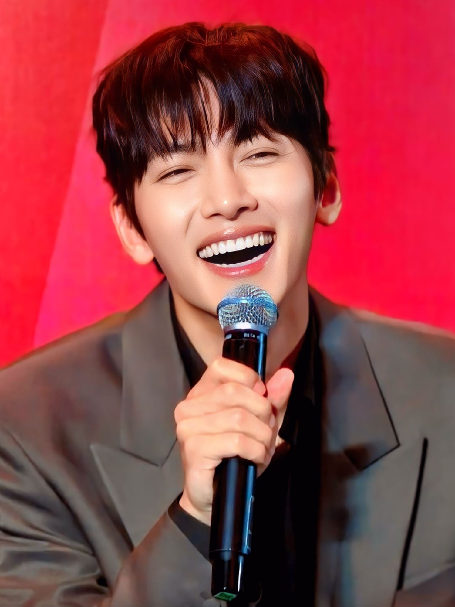 지창욱 최근 활동샷