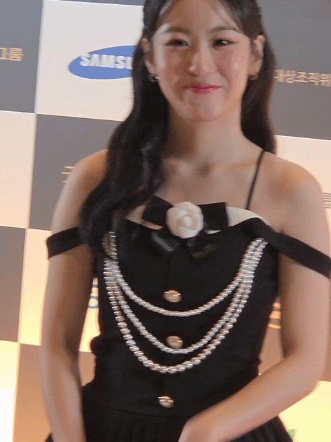 Latest photo of Oh Yujin