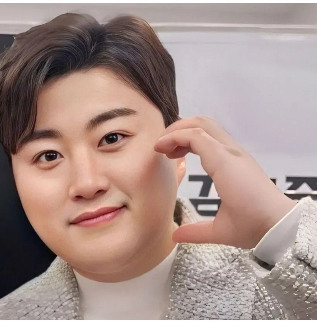 Latest photo of Kim Hojoong