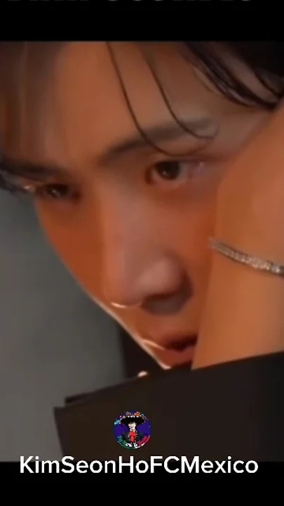 A moment captured by a fan of Kim Seonho