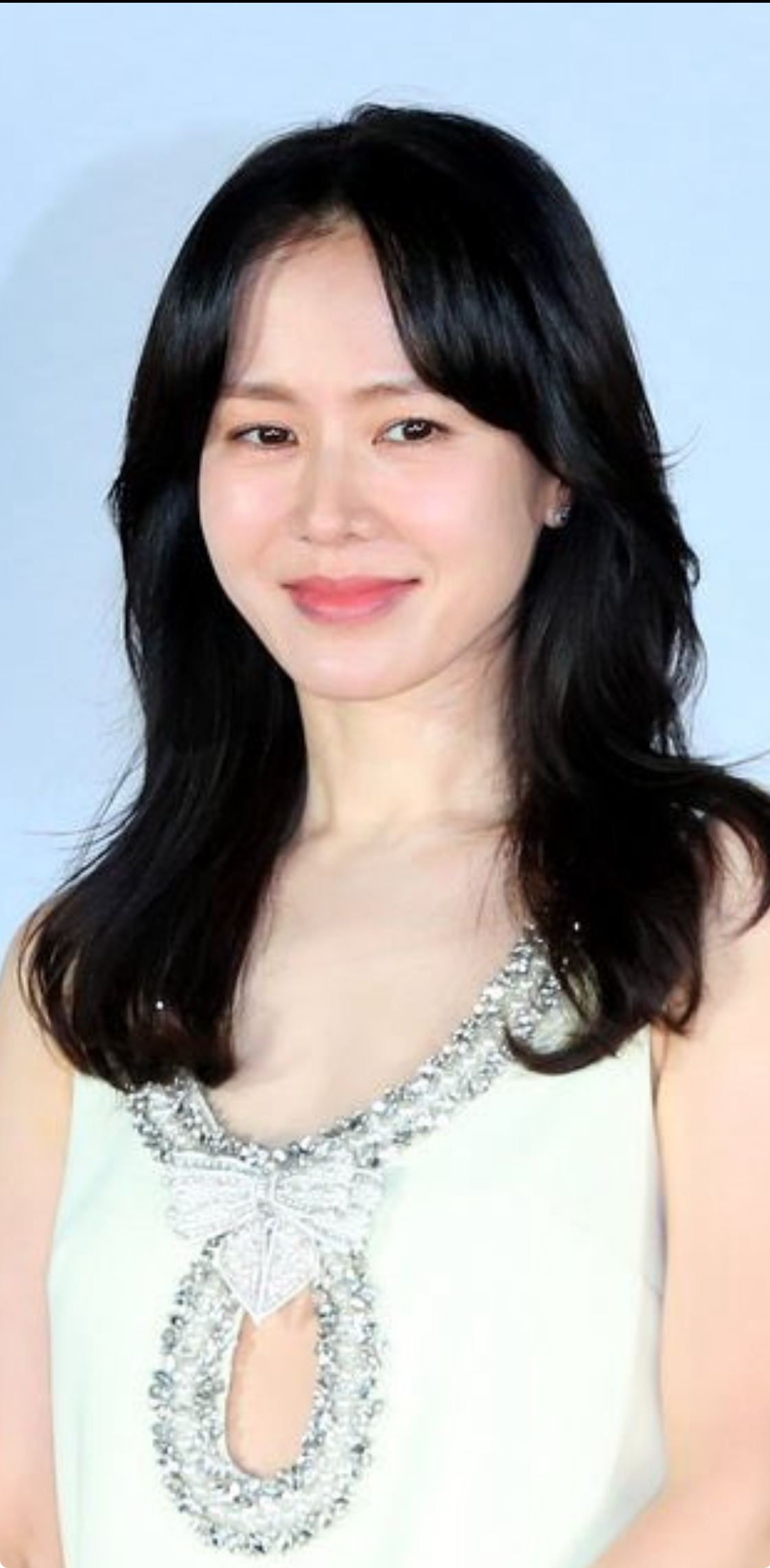 손예진의 최신 사진