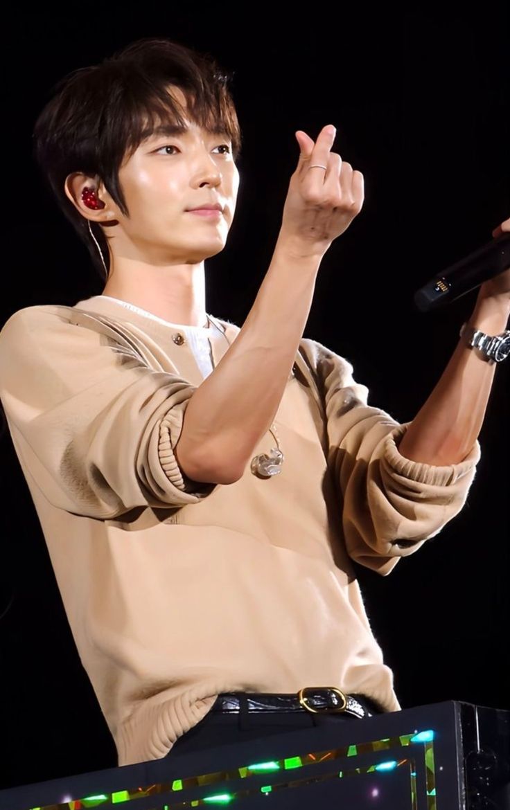 Latest photo of Lee Joongi