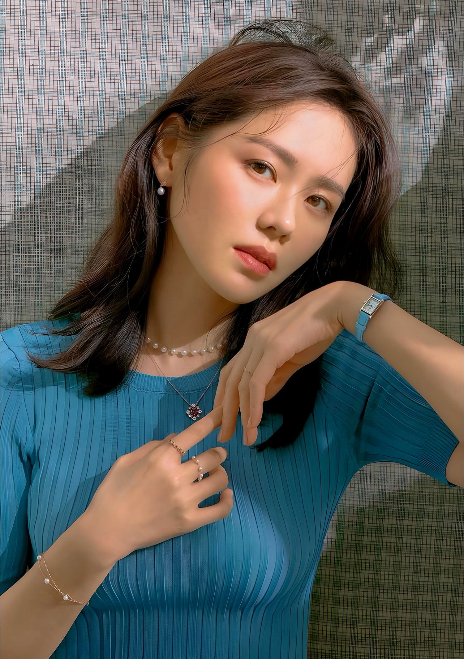 ソン・イェジンのビハインドカット