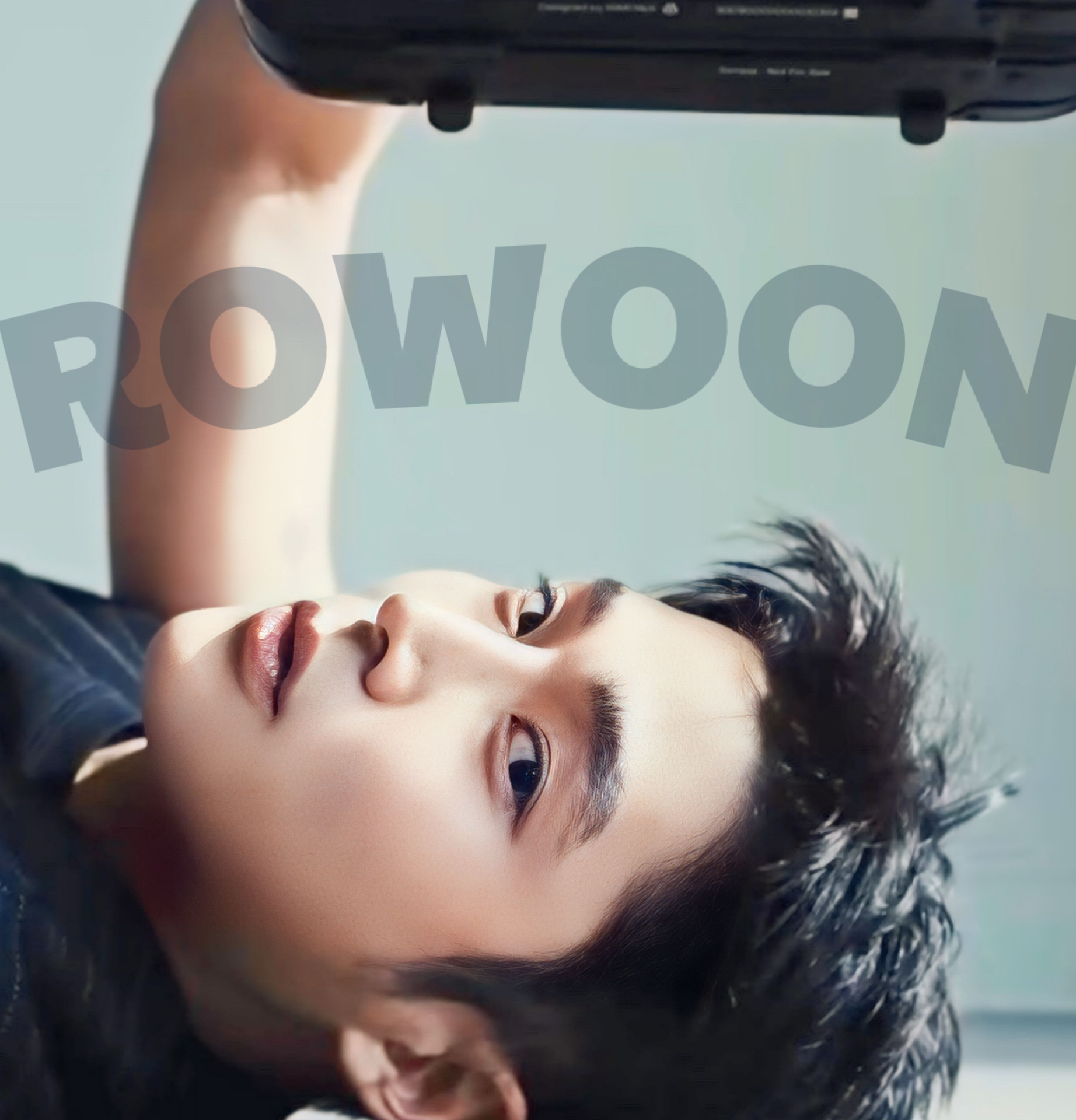 A moment captured by a fan of Rowoon