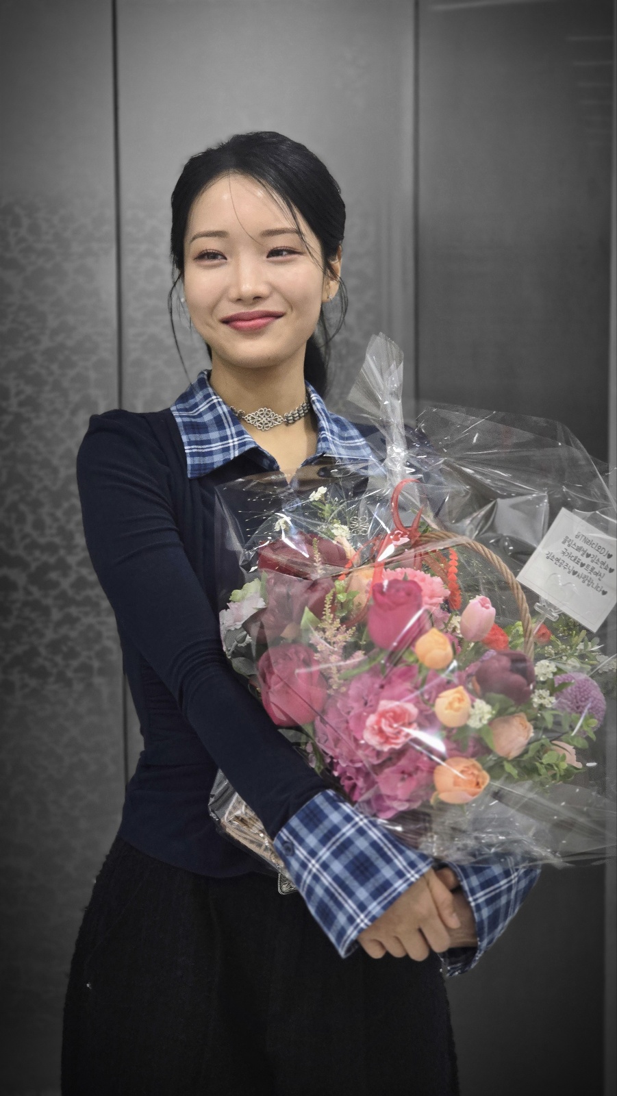 Today's popular wallpaper in Kim Soyeon (2004) community