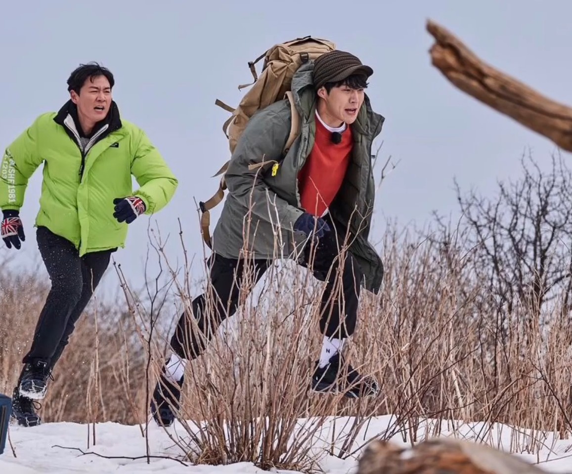 Behind-the-scenes cut of Kim Seonho