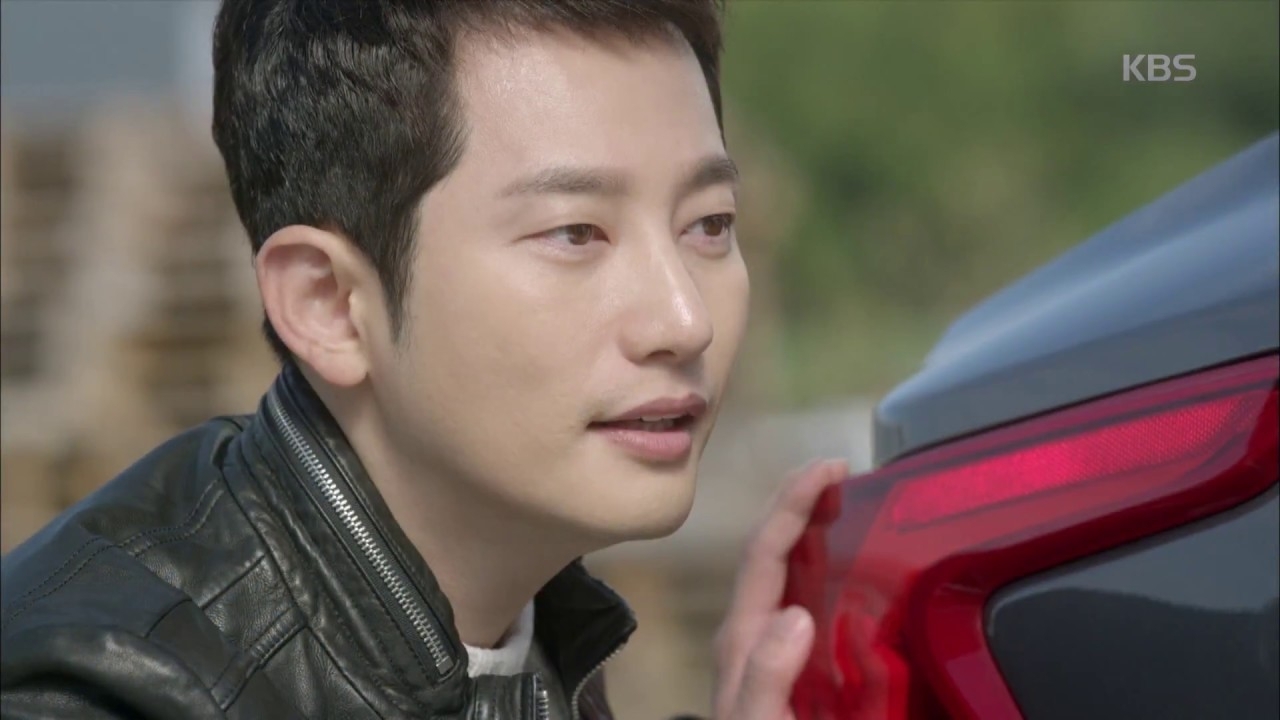 A moment captured by a fan of Park Sihoo