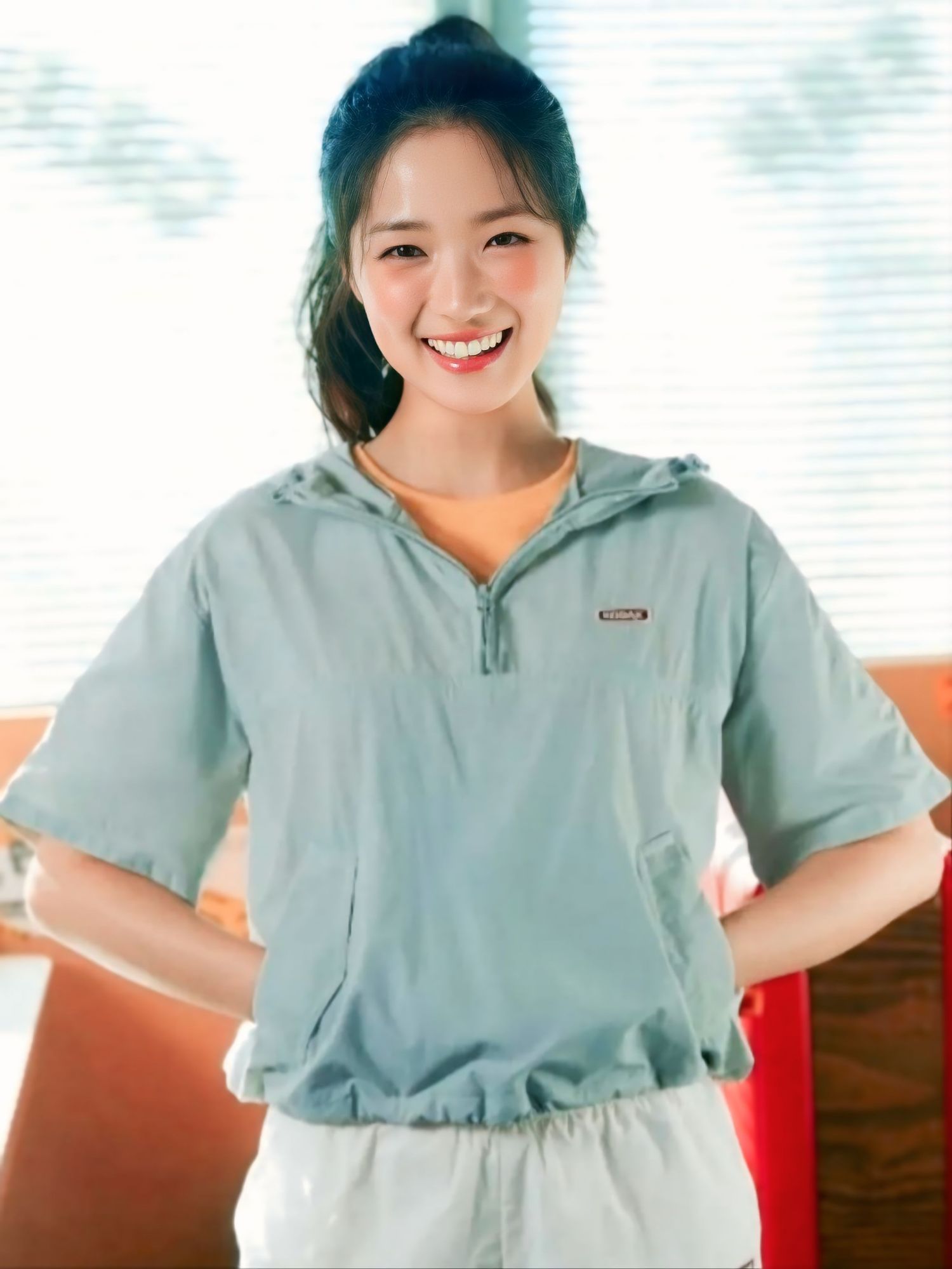 Recent activity shot of Kim Hyeyoon