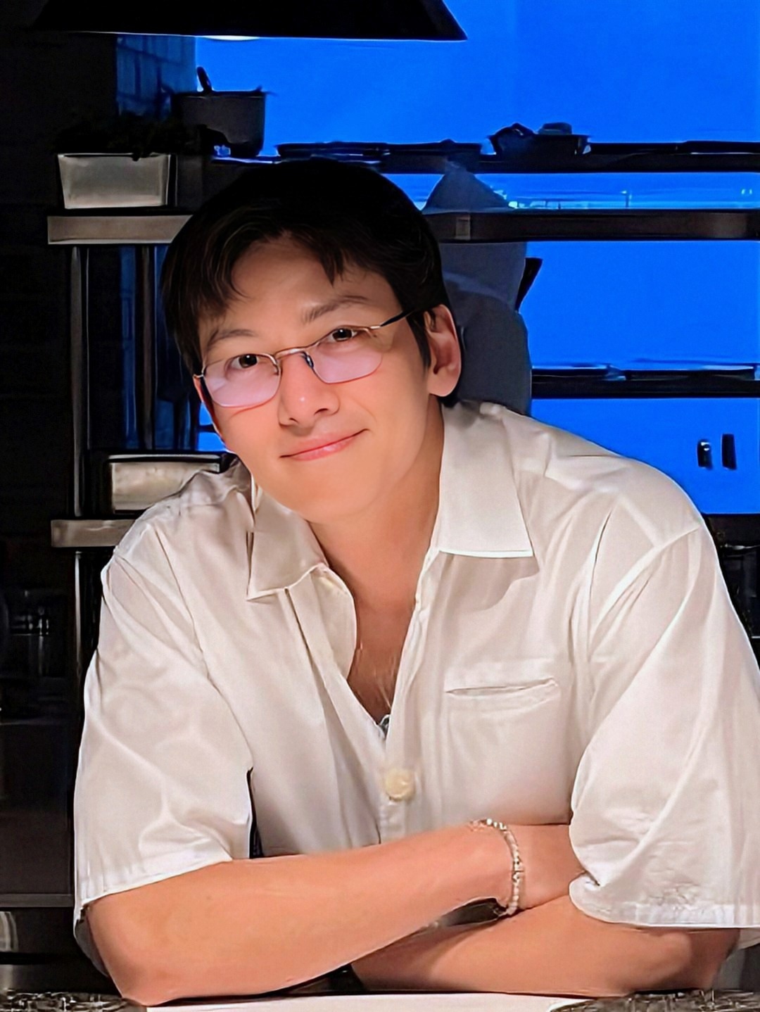 Behind-the-scenes cut of Ji Changwook