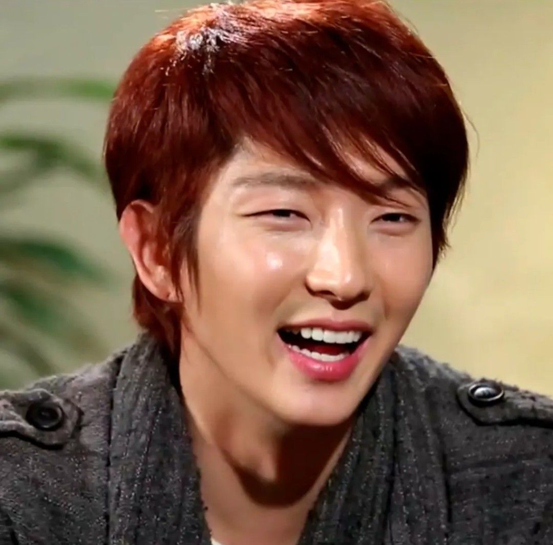 Latest photo of Lee Joongi