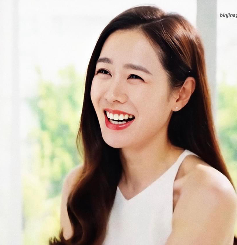 Recent activity shot of Son Yejin