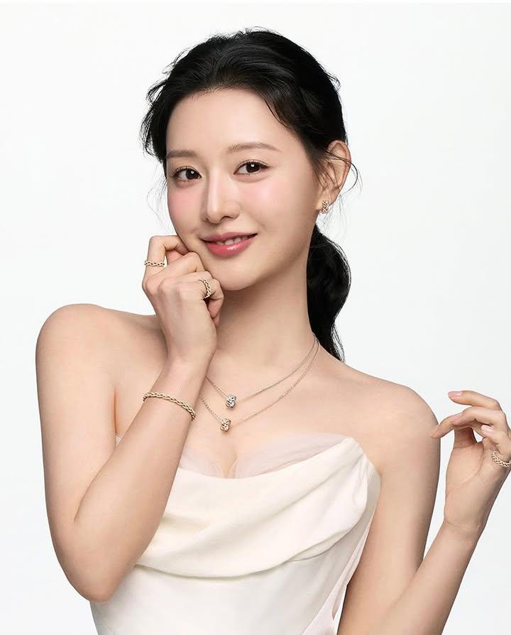 Latest photo of Kim Jiwon