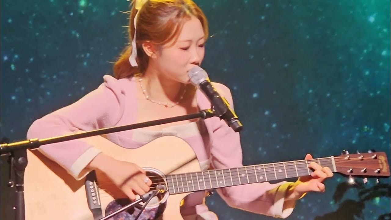 A moment captured by a fan of Jung Seojoo