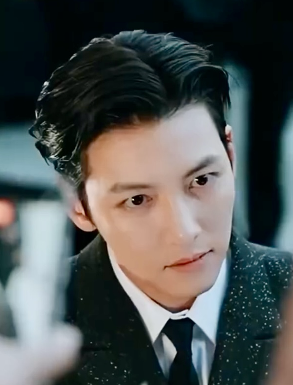 チ・チャンウクの最新写真