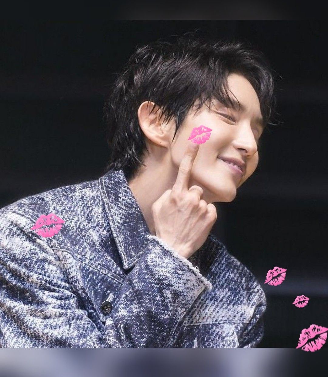 Behind-the-scenes cut of Lee Joongi
