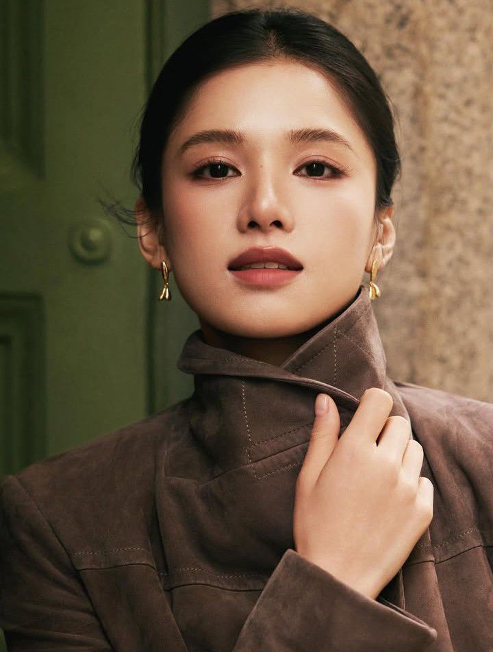 Latest photo of Jingyi Zhang